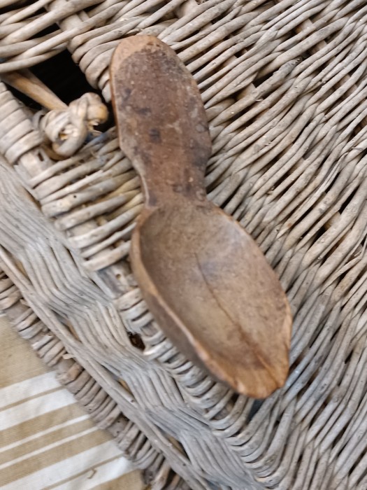 French Brocante - For Sale - Hand Hewn Dairy or Berger's Wooden SpoonDescription: <p>Hand whittled out of a single piece of wood these simple primitive spoons were made by shepherds and farmers in the Pyrenees. One tale is they were for the Bergers to eat with, others call them dairy spoons for skimming cream from the milk</p>

<p>Either way they are beautiful ancient objects with great patina, tactile and a delight to use</p>

<p>This one could be oak....wood is not my speciality.....it measures 13cm long, there is a natural split in the bowl but it is still solid</p>
