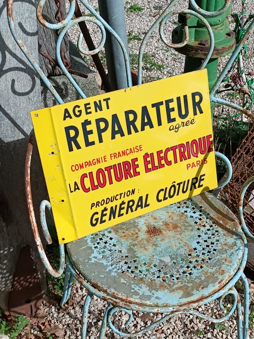 French Brocante - For Sale - Vintage Enamel Sign for Electric Fencing, Double Description: <p>Mid century double sided painted enamel sign to fix at right angles to a shop front to advertise a repairman of fencing, the wording is the same on both sides.</p>

<p>Some wear and tear but generally in good condition</p>

<p>Measures 40cm by 36cm</p>
