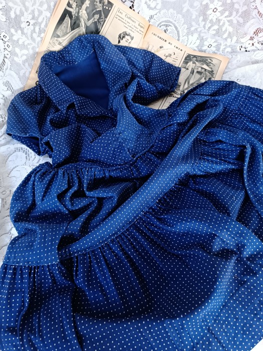 French Brocante - For Sale - True Vintage 1950's polka dot dressDescription: <p>Dark blue cotton dress with white polka dots......press stud fastening at front</p>

<p>chest 32" waist 30" length 43" </p>
