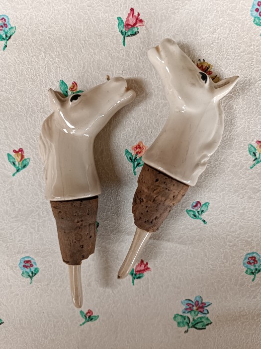 French Brocante - For Sale - Pair of Ceramic Horse Drink DispensersDescription: <p>Old chips to their ears</p>
