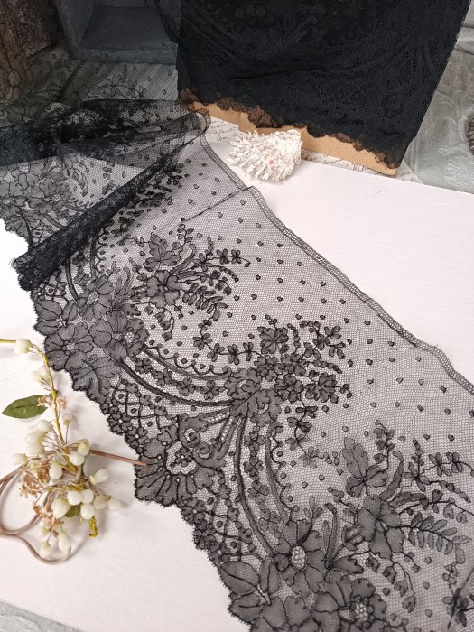 French Brocante - For Sale - 1 Meter of Antique Chantilly Lace Description: <p>There are 8 meters of this beautiful mid to late 1800's fine Chantilly lace available uncut, the design is dense with swags and sprays of flowers typical of this style of decorative trim.</p>

<p>It's in good condition&nbsp;except for a short section where it has separated from the top selvedge easily disguised when sewn in place on a garment</p>

<p>It's rare to find a long length such as this uncut and unused</p>

<p>Price is per meter - 2 meters sold, 6 meters still available</p>

<p>&nbsp;</p>

<p>&nbsp;</p>
