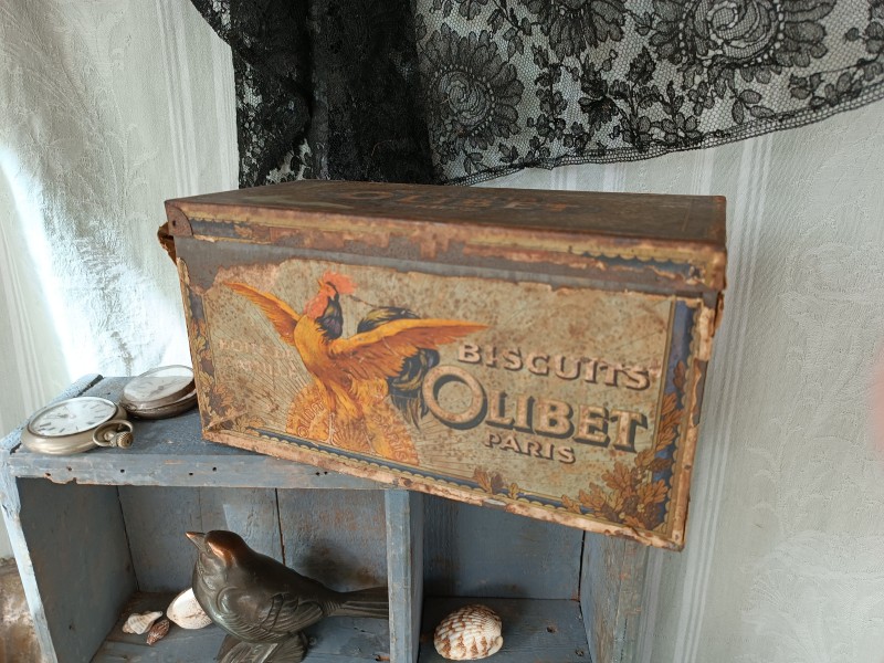 French Brocante - For Sale - Antique Olibet Biscuit TinDescription: <p>Wonderful old biscuit tin, I think 19thc, the covering is paper, deliciously aged but plenty of it still intact, 24cm x 11cm x 12cm</p>

<p>&nbsp;</p>
